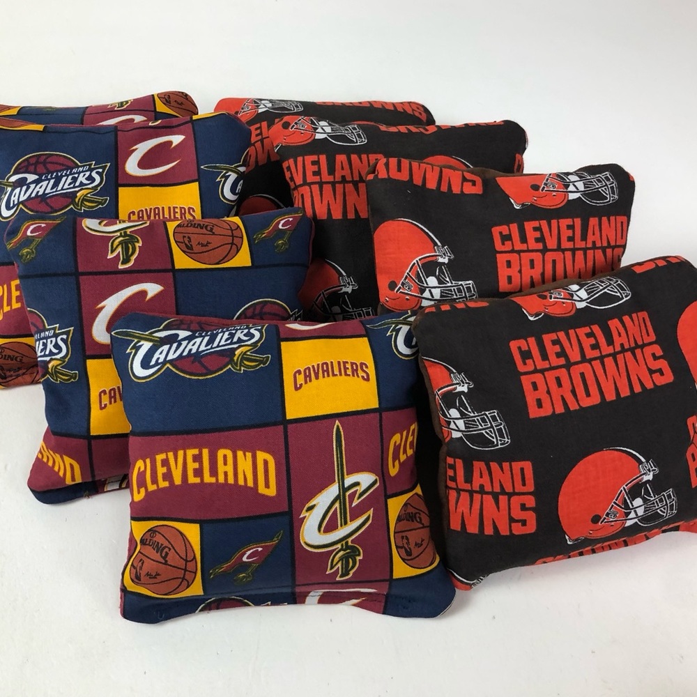Cornhole Bags Canvas Microsuede Slide Stick Set of 8 Cleveland Browns Cavaliers